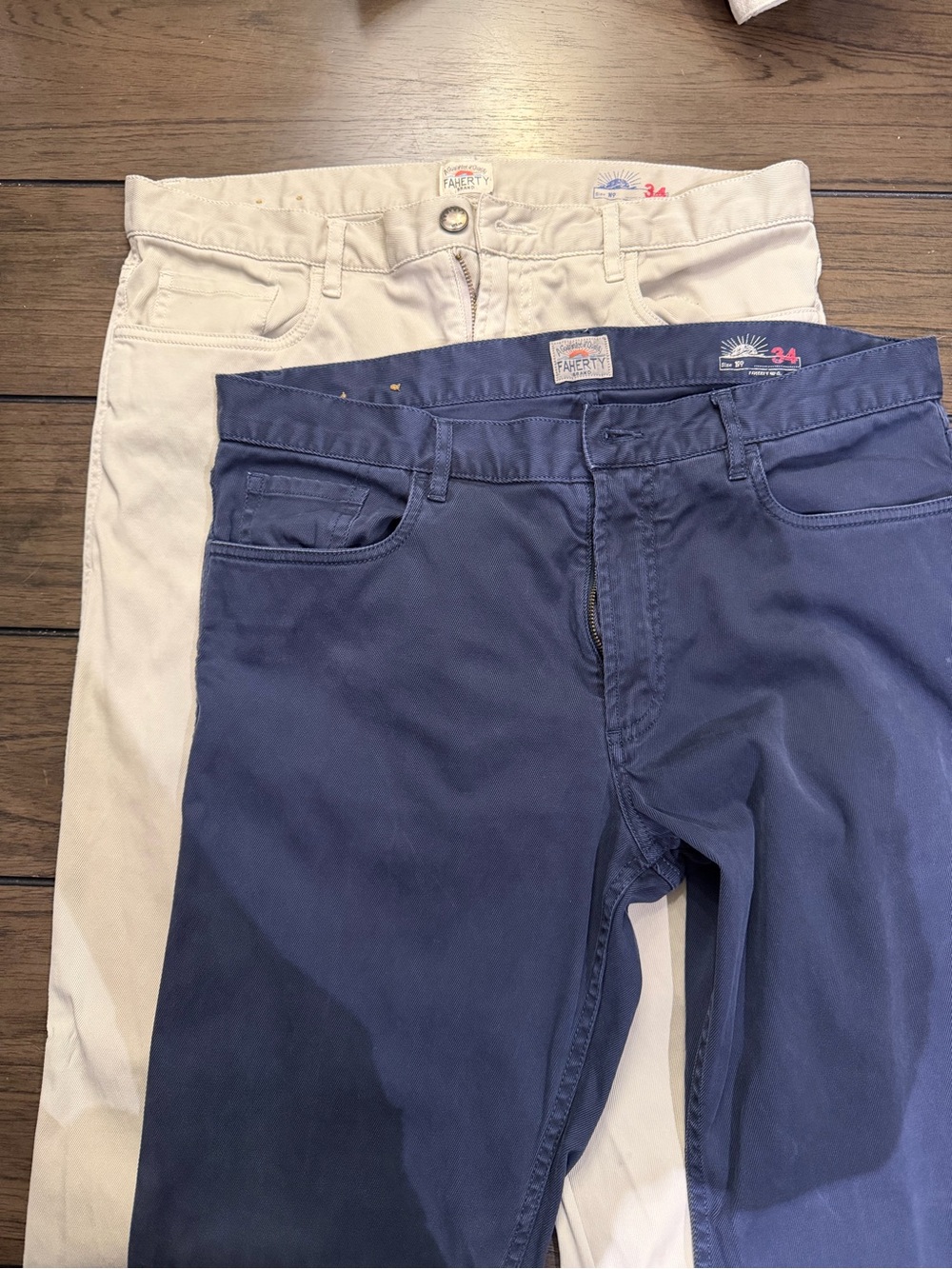 Faherty Navy and Khaki Comfort Twill Pants. 34x30.